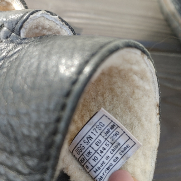 Ugg Australia Black Leather Slides main image 4